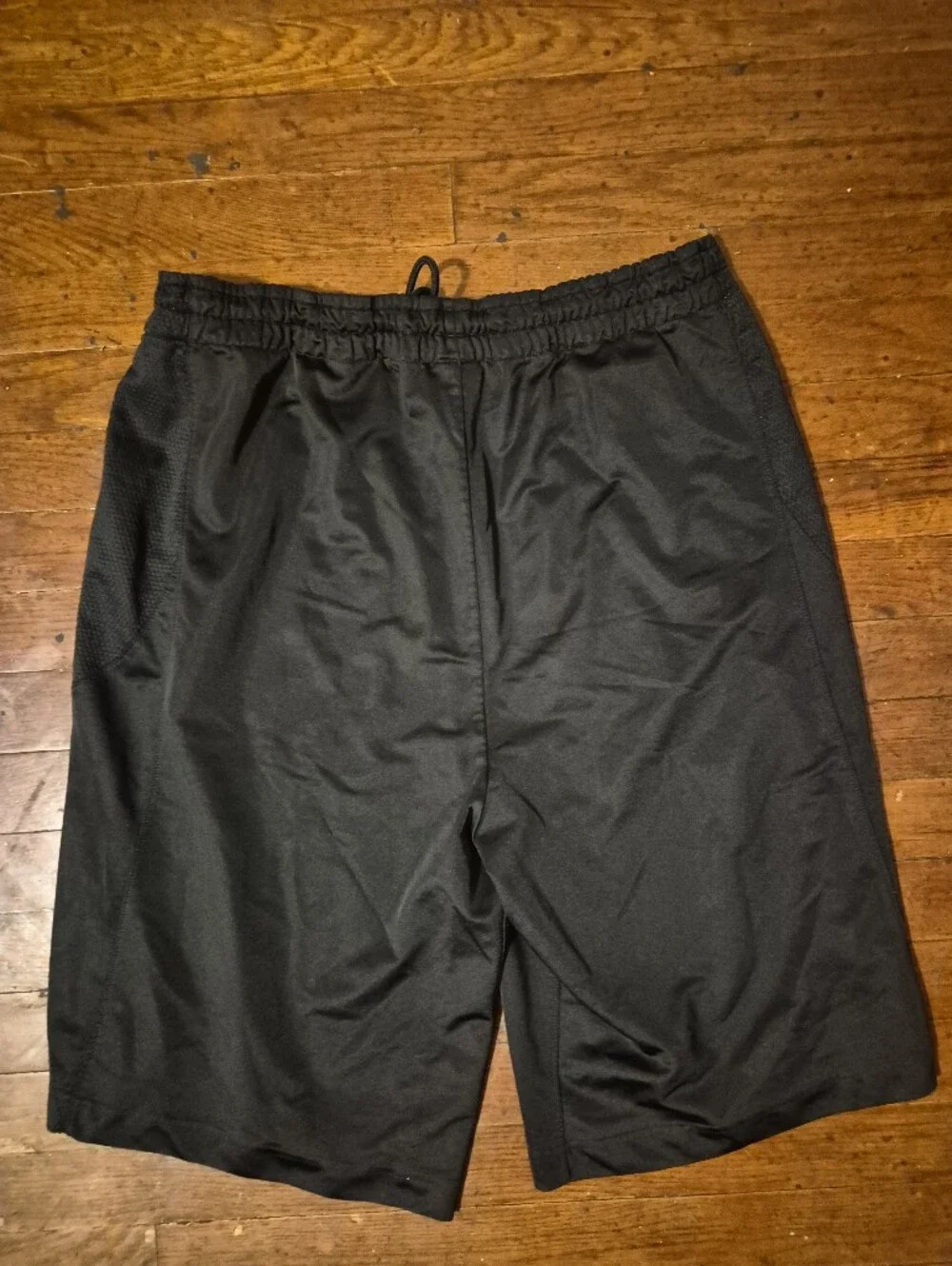 Jordan Black Men's Sz Large Athletic Basketball Shorts with White Jumpman